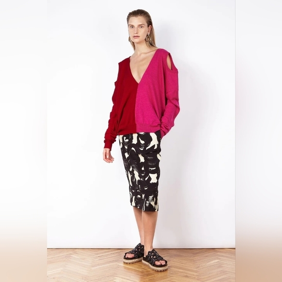 Colville Double Dipper Knit Sweater - Picture 2 of 8